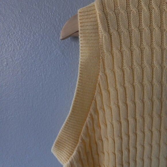 Vintage Carolina Colours Turtleneck Sleeveless Sweater-Size 14/16-Cable Knit - Picture 4 of 8